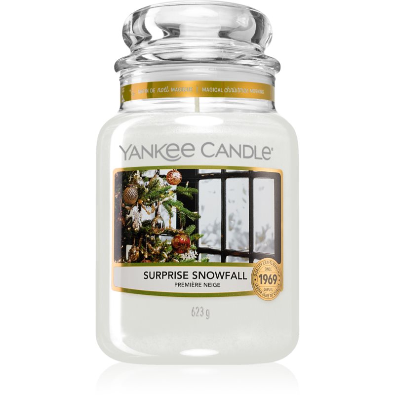Yankee Candle Surprise Snowfall vonná svíčka 623 g