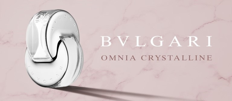 Non omnia. Омния Кристаллин от булгари Рени. Omnia Crystalline 208. Bvlgari Omnia лого. Bvlgari духи реклама.