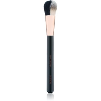 Catrice Blush Flush pensulă ovală make-up
