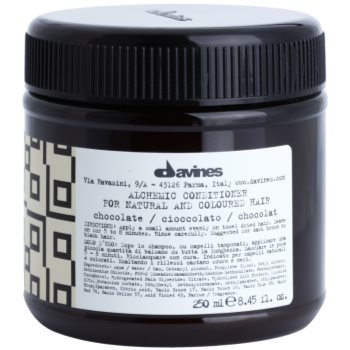 Davines Alchemic Chocolate balsam hidratant pentru a evidentia culoarea parului