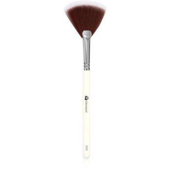 Dermacol master brush by petralovelyhair iluminator pensulă corectoare