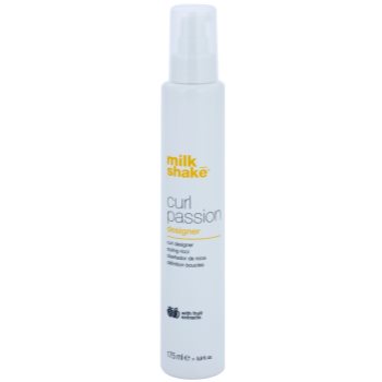 Milk Shake Curl Passion spray styling pentru parul cret
