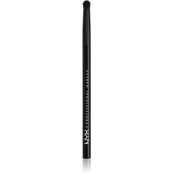 NYX Professional Makeup Pro Smudger Brush pensula pentru fard de ochi imagine