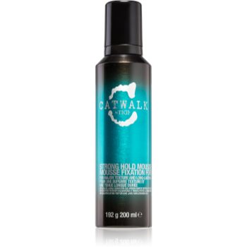 Tigi catwalk curlesque spuma fixare puternica