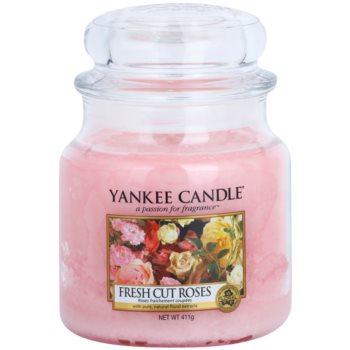 Yankee Candle Fresh Cut Roses lumânare parfumatã Clasic mediu poza