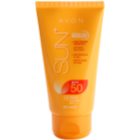 Avon Sun ανανεωτική αδιάβροχη κρέμα μαυρίσματος για πρόσωπο SPF 50