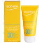 Biotherm Créme Solaire Dry Touch Matte Sunscreen On Your Face SPF 30