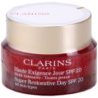 Clarins Super Restorative denní liftingový krém proti vráskám pro všechny typy pleti SPF 20