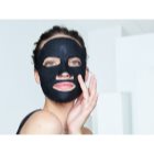 Garnier Skin Naturals Pure Charcoal černá textilní maska s extraktem z mořských řas