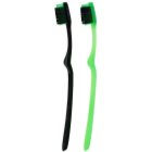 Megasmile Black Whitening Ortho cepillo de dientes con carbón activado para usuarios de ortodoncia fija y puentes