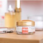 MIXA Extreme Nutrition Reichhaltige Feuchtigkeit spendende Creme mit Nachtkerzenöl