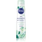 Nivea Crispy Cucumber & Matcha Tea odswieżająca piana do ciała intensywnie nawilżający