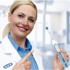 Oral B Smart 6 6000N D700.534.5XP elektrický zubní kartáček