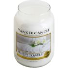 Yankee Candle Fluffy Towels illatos gyertya 623 g Classic nagy méret