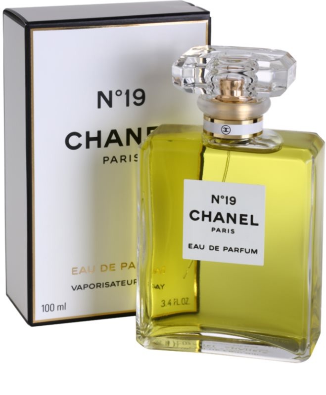 Chanel N°19, parfémovaná voda pro ženy 100 ml | notino.cz